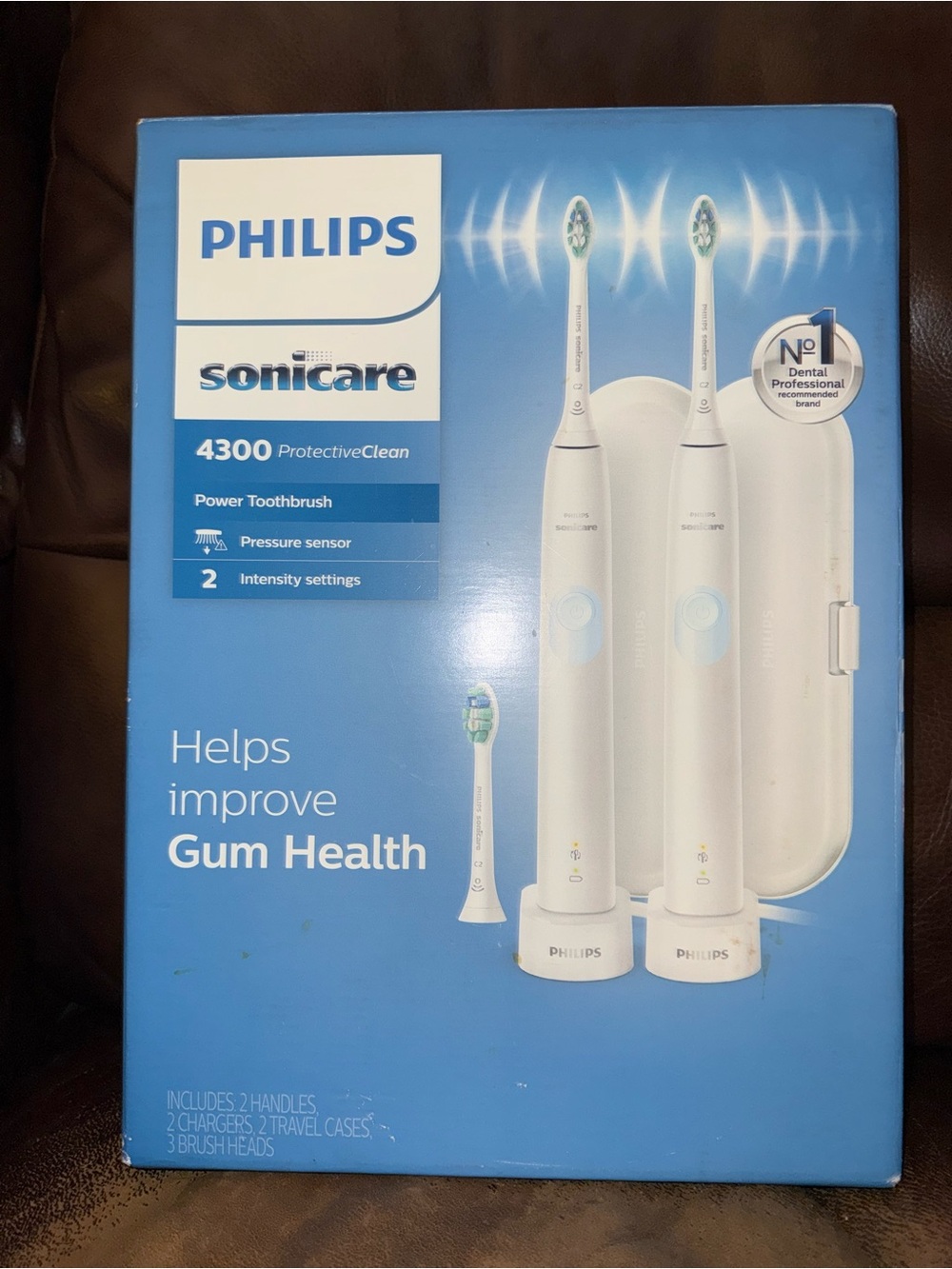 Philips Sonicare 4300 DUAL SET!        Never unboxed! 👍🏻🪥(both are white)